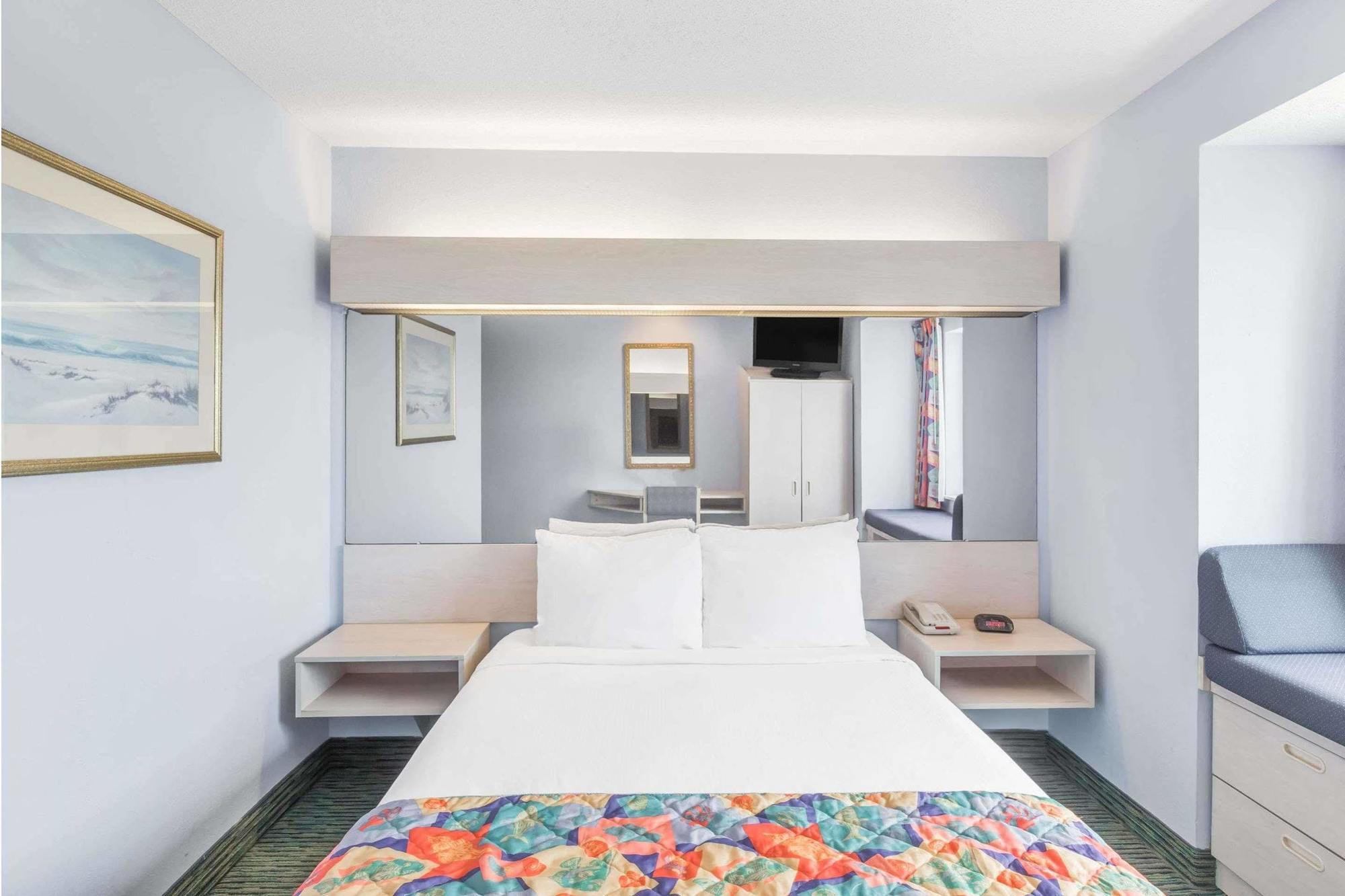 Microtel Inn & Suites By Wyndham Каролина-бич Экстерьер фото