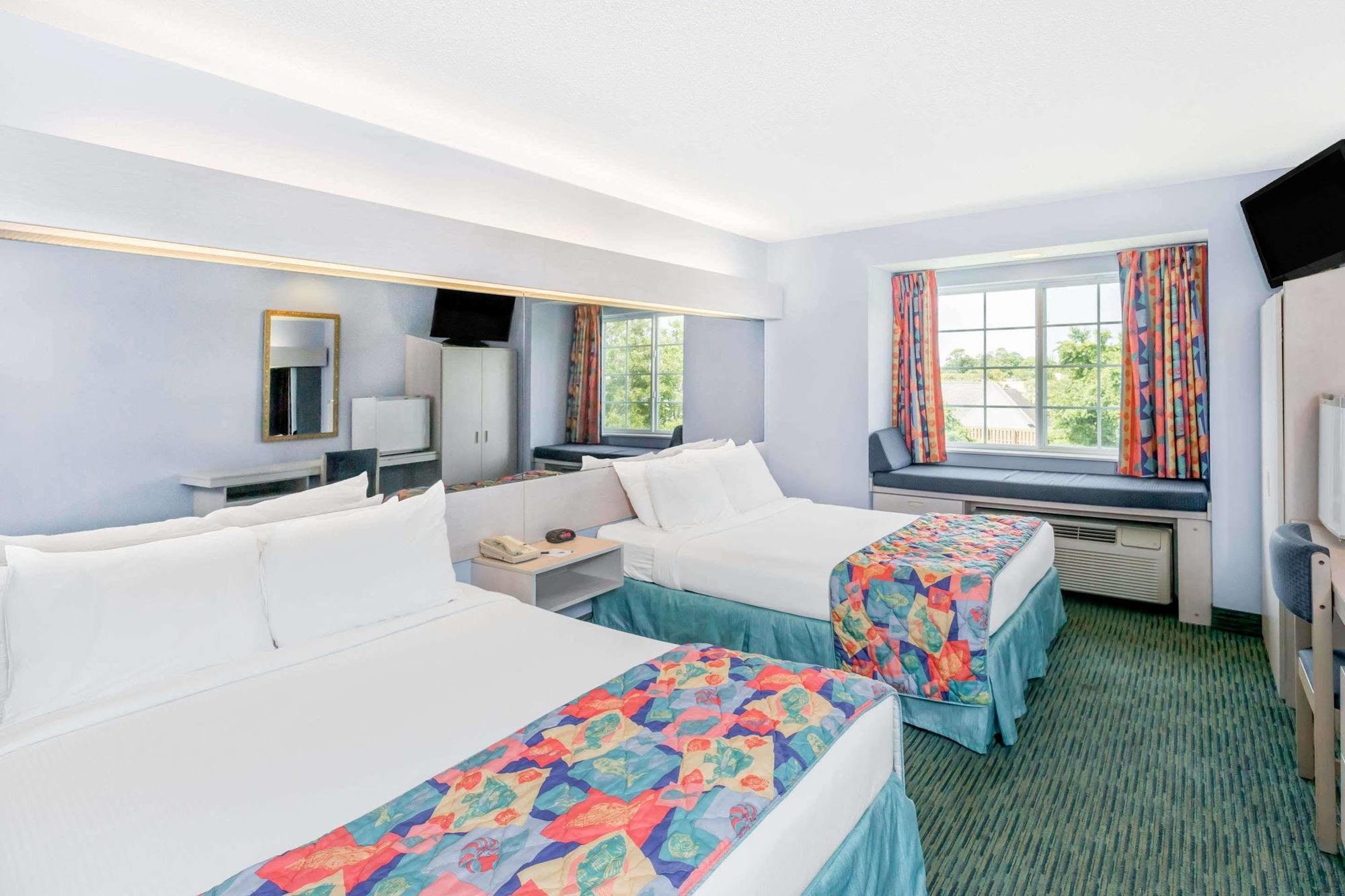 Microtel Inn & Suites By Wyndham Каролина-бич Экстерьер фото