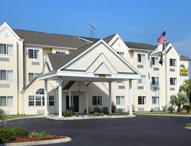 Microtel Inn & Suites By Wyndham Каролина-бич Экстерьер фото